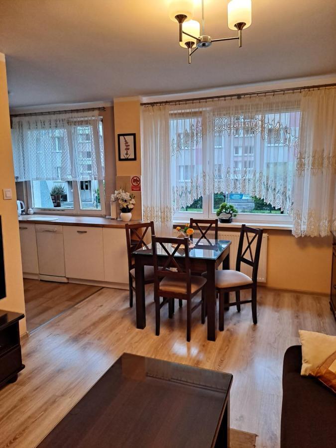 Monica Appartement Jelenia Góra Buitenkant foto